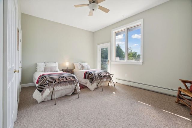 237 Points North Road, Stowe, VT 05672