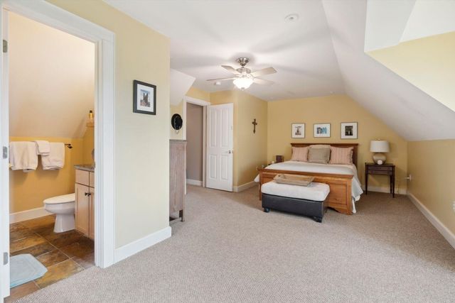 237 Points North Road, Stowe, VT 05672