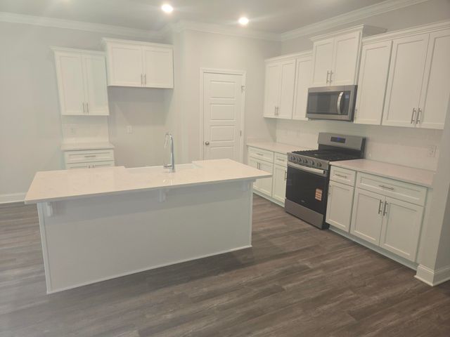 12 Heartstone, Petal, MS 39465