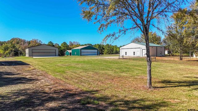 11612 Kitty Hawk Dr, Frankston, TX 75763