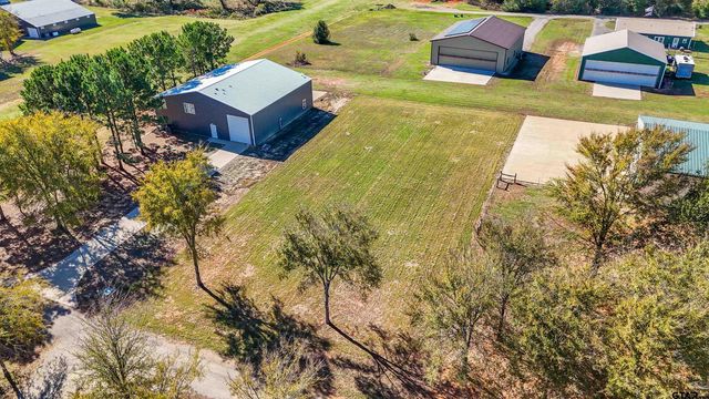 11612 Kitty Hawk Dr, Frankston, TX 75763