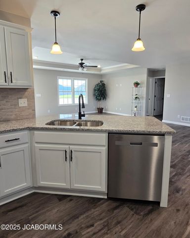 10875 BROADACRE DRIVE, Holts Summit, MO 65043