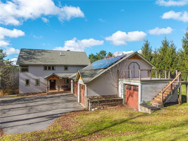 862 East Street, Oneonta, NY 13820