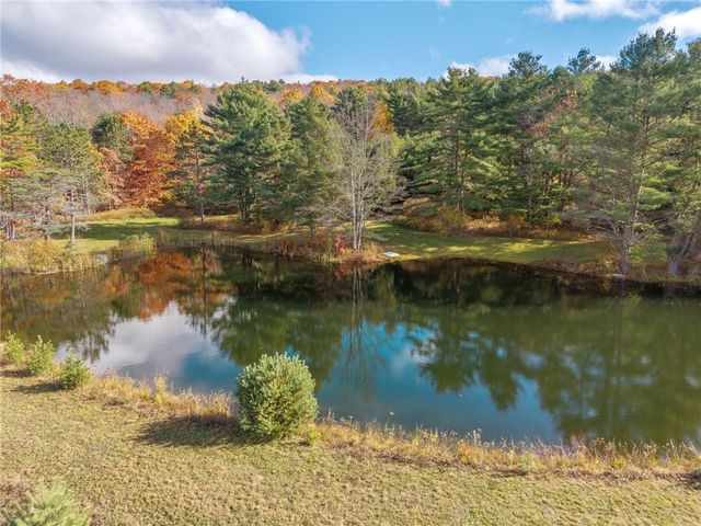 862 East Street, Oneonta, NY 13820