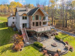 862 East Street, Oneonta, NY 13820