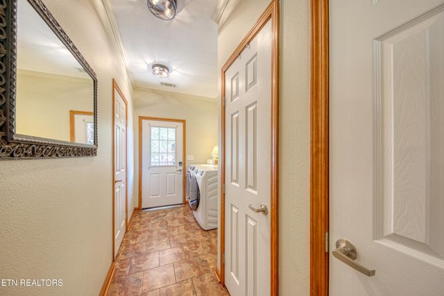 2307 Stock Creek Rd, Knoxville, TN 37920