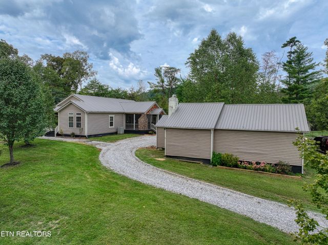 2307 Stock Creek Rd, Knoxville, TN 37920
