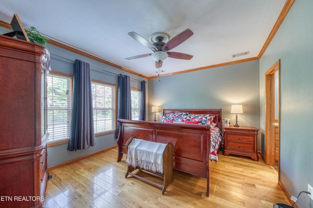 2307 Stock Creek Rd, Knoxville, TN 37920