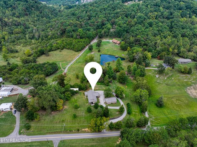 2307 Stock Creek Rd, Knoxville, TN 37920