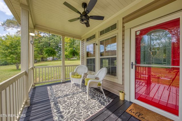 2307 Stock Creek Rd, Knoxville, TN 37920