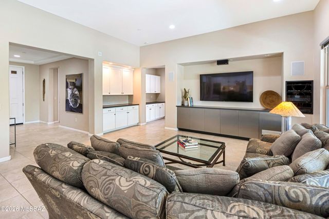 31547 S Misty Basin Road, Oracle, AZ 85623