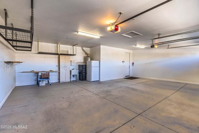 31547 S Misty Basin Road, Oracle, AZ 85623