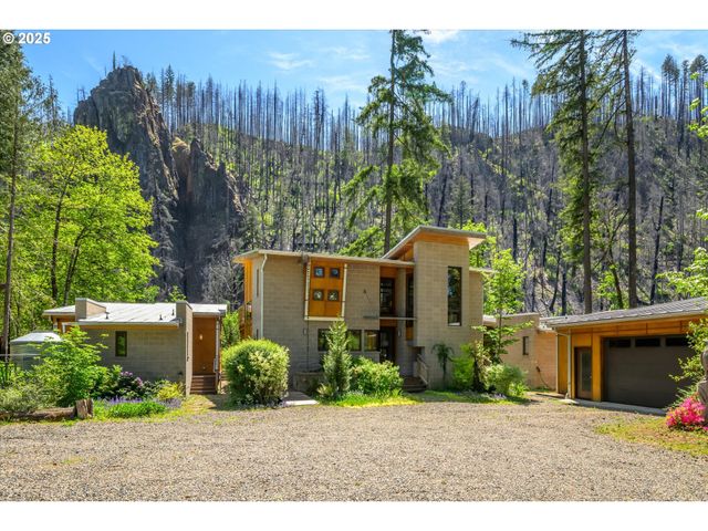 49348 MCKENZIE Hwy, Vida, OR 97488