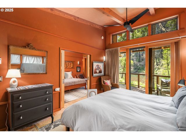 49348 MCKENZIE Hwy, Vida, OR 97488