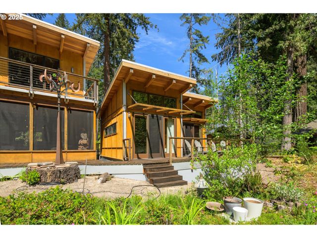 49348 MCKENZIE Hwy, Vida, OR 97488