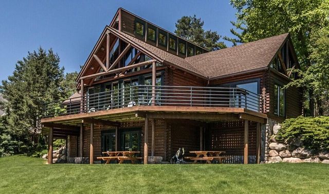 5971 Barclay Drive, Brighton, MI 48116