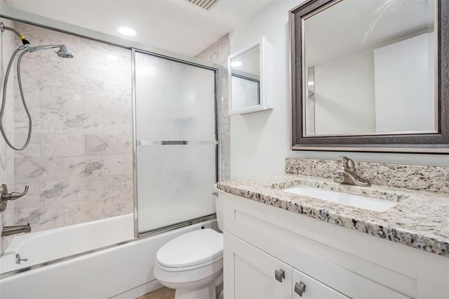 124 NINA WAY 24, Oldsmar, FL 34677