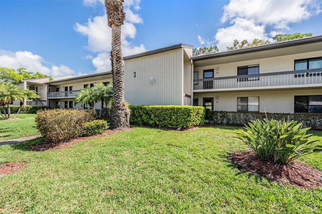 124 NINA WAY 24, Oldsmar, FL 34677