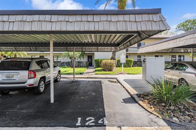 124 NINA WAY 24, Oldsmar, FL 34677