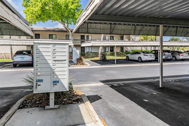 124 NINA WAY 24, Oldsmar, FL 34677