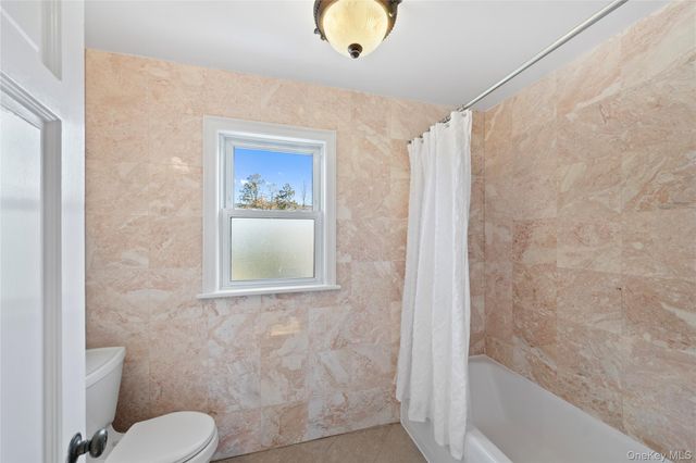 180 Kneeland Avenue, Yonkers, NY 10705