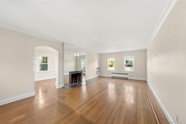 180 Kneeland Avenue, Yonkers, NY 10705