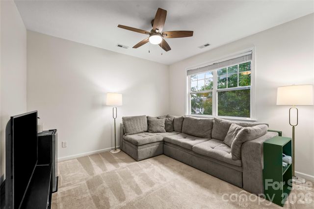 7202 Toxaway Lane, Charlotte, NC 28269