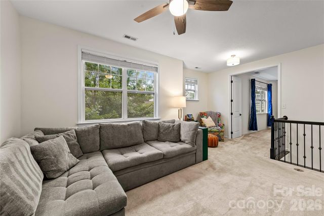 7202 Toxaway Lane, Charlotte, NC 28269