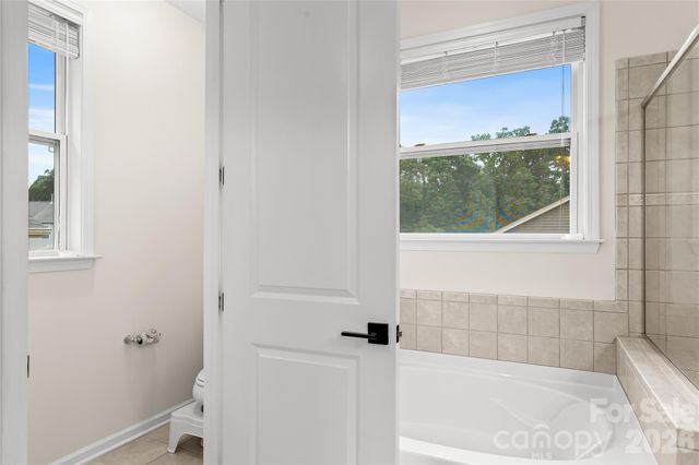 7202 Toxaway Lane, Charlotte, NC 28269