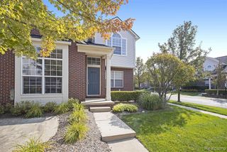 24204 Alexa Drive, Commerce Twp, MI 48390
