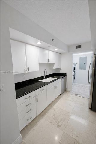 6917 Collins Ave 1611, Miami Beach, FL 33141