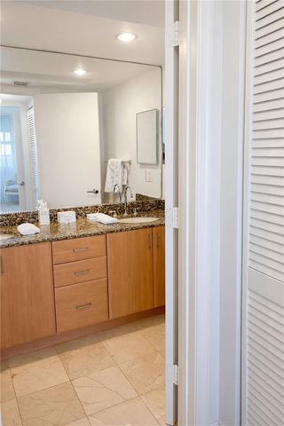 6917 Collins Ave 1611, Miami Beach, FL 33141