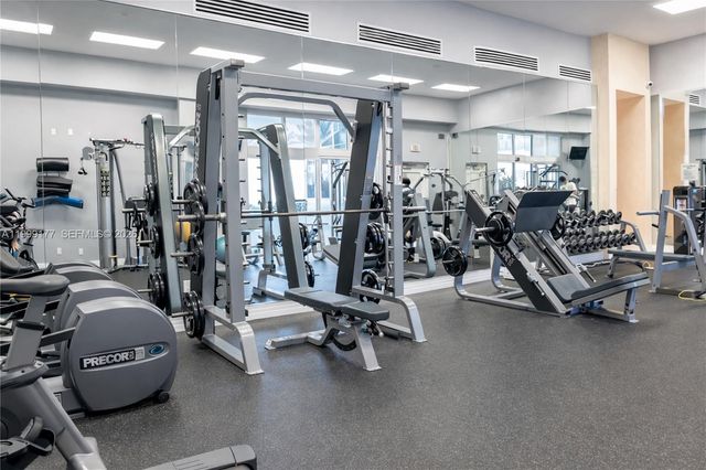 6917 Collins Ave 1611, Miami Beach, FL 33141