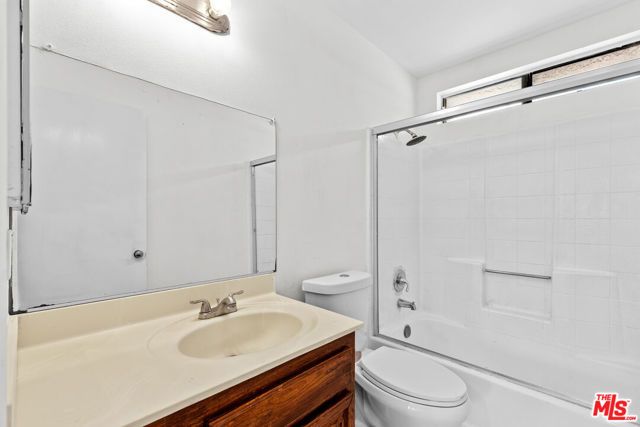 1716 W 146th Street 2, Gardena, CA 90247