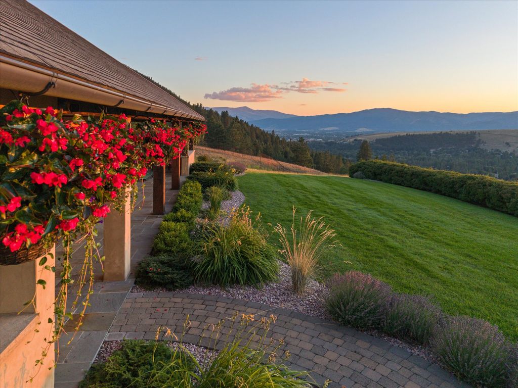 2722 Contour Road, Missoula, MT 59802