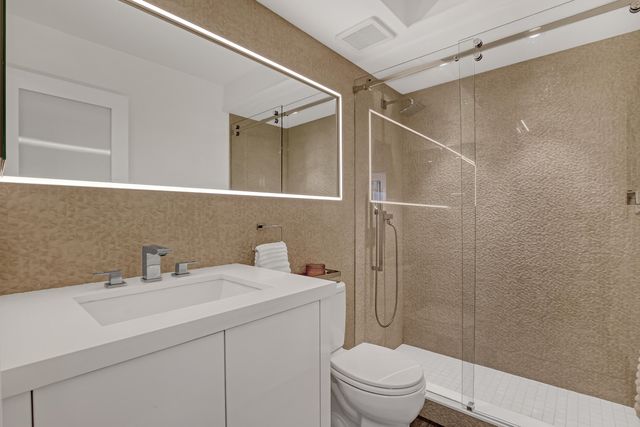 3301 S OCEAN Boulevard 905, Highland Beach, FL 33487