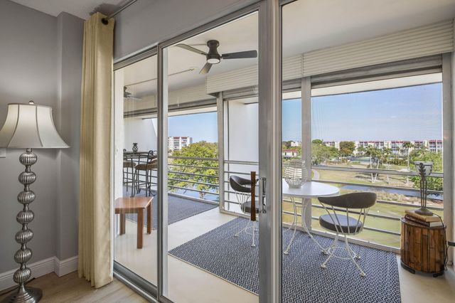 3595 Birdie Drive 601, Lake Worth, FL 33467