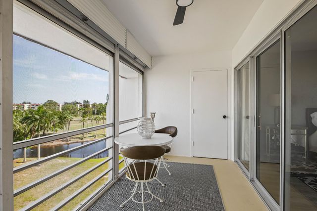 3595 Birdie Drive 601, Lake Worth, FL 33467