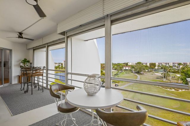 3595 Birdie Drive 601, Lake Worth, FL 33467