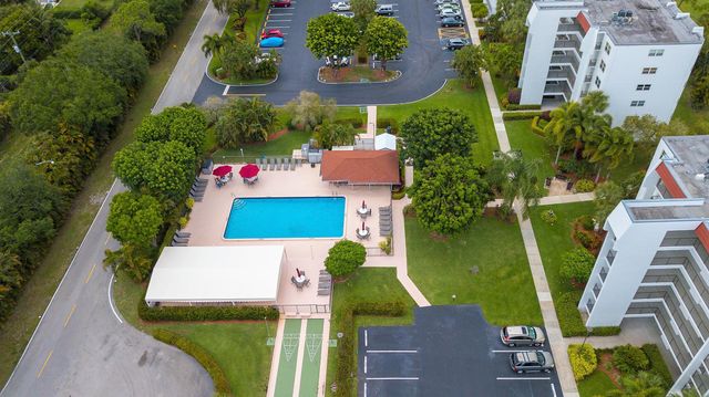 3595 Birdie Drive 601, Lake Worth, FL 33467