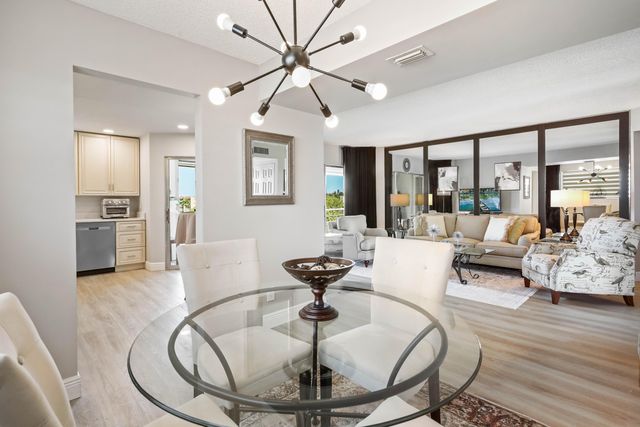 3595 Birdie Drive 601, Lake Worth, FL 33467