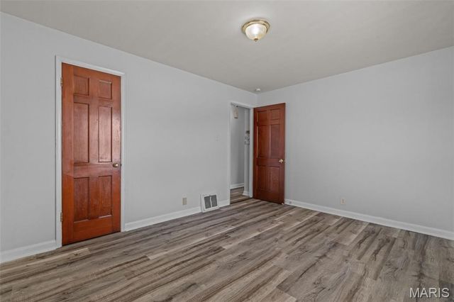 8234 Airport Road, St Louis, MO 63134