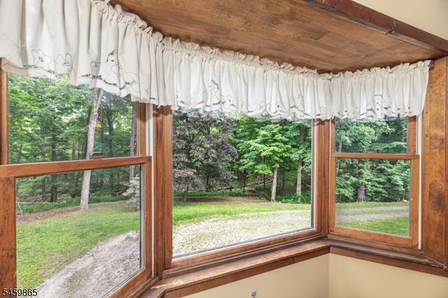 176 Henderson Rd, West Milford Twp., NJ 07460