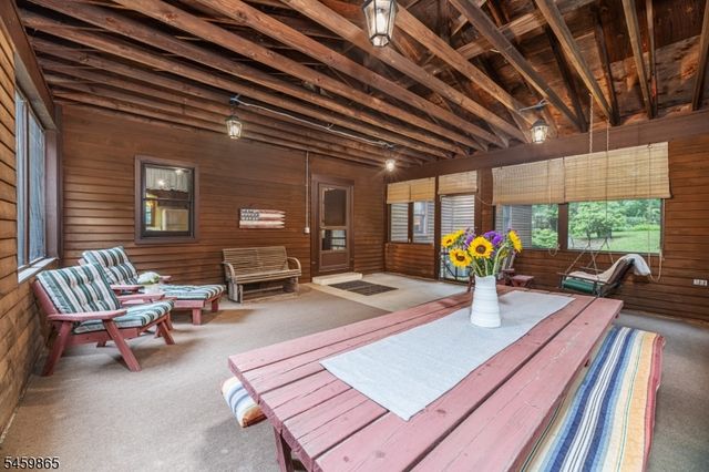 176 Henderson Rd, West Milford Twp., NJ 07460