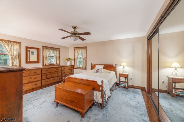 176 Henderson Rd, West Milford Twp., NJ 07460