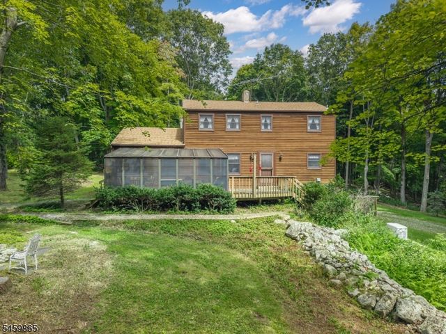 176 Henderson Rd, West Milford Twp., NJ 07460