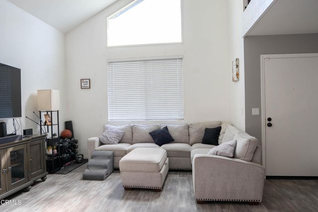119 Sonoma Lane, Santa Paula, CA 93060