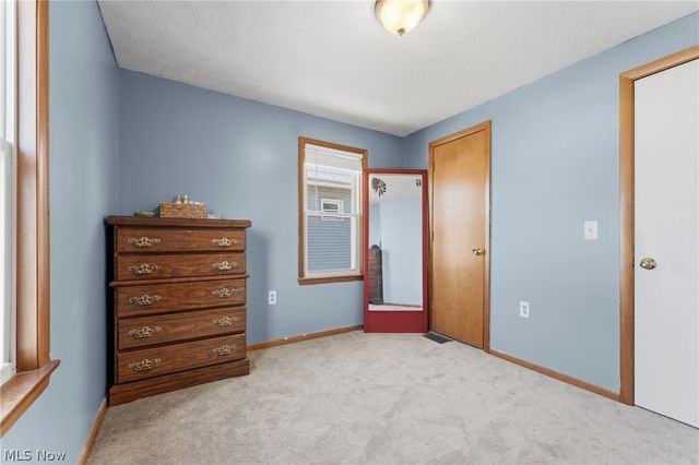 43 14th Street NW, Massillon, OH 44647