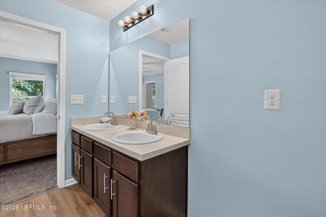 7784 MEADOW WALK Lane, Jacksonville, FL 32256
