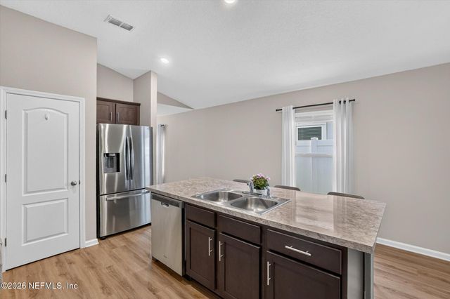 7784 MEADOW WALK Lane, Jacksonville, FL 32256